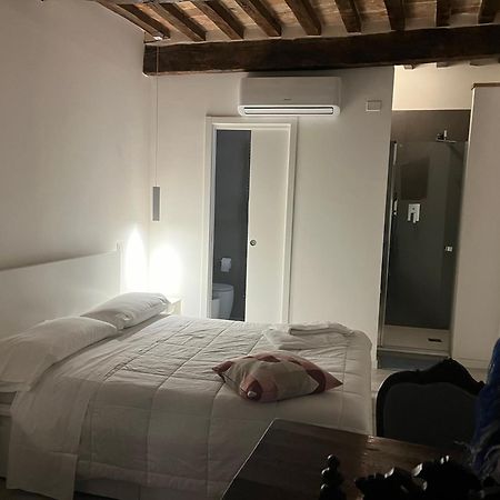 L'Inferno Di Dante Bed and Breakfast Gubbio Eksteriør billede