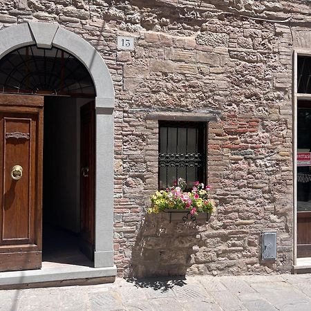L'Inferno Di Dante Bed and Breakfast Gubbio Eksteriør billede
