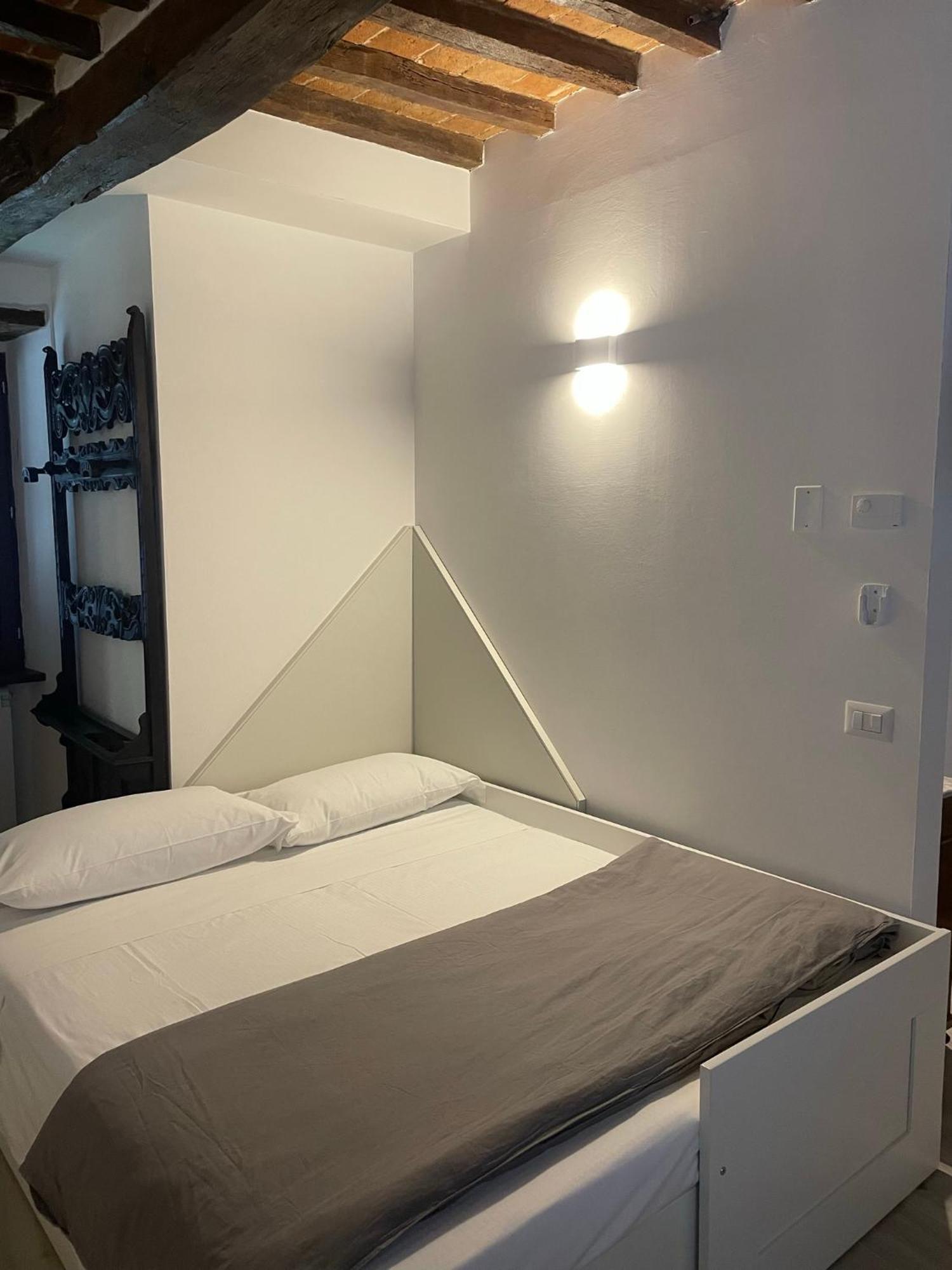 L'Inferno Di Dante Bed and Breakfast Gubbio Eksteriør billede