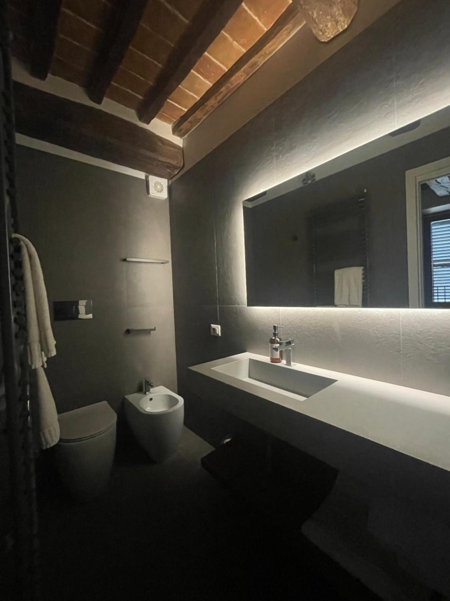 L'Inferno Di Dante Bed and Breakfast Gubbio Eksteriør billede
