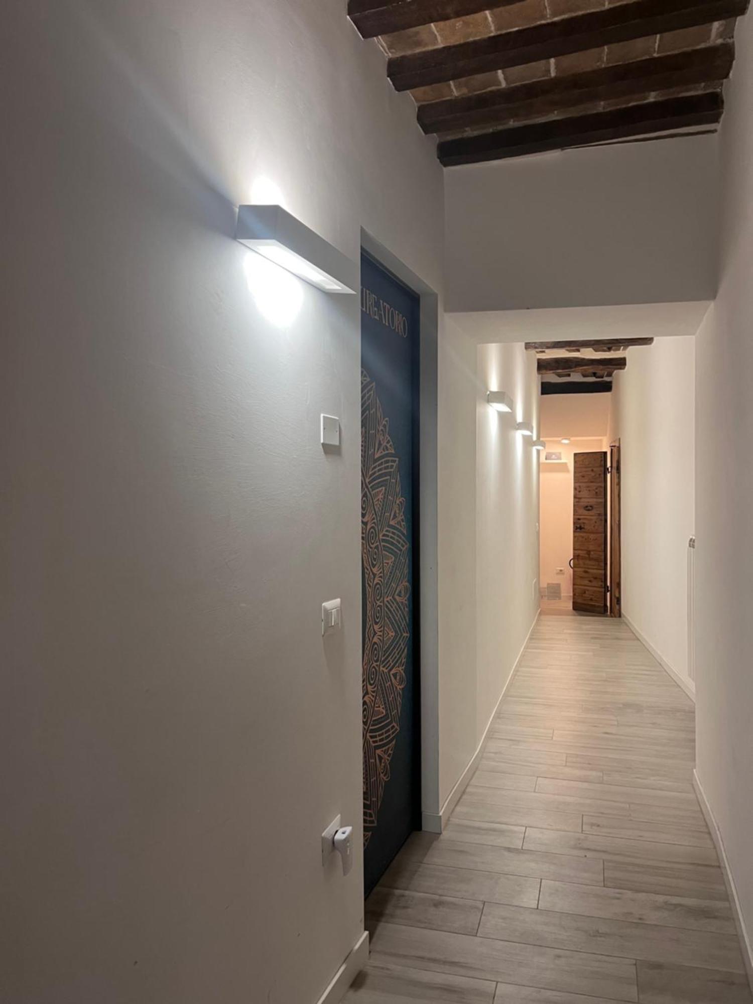 L'Inferno Di Dante Bed and Breakfast Gubbio Værelse billede